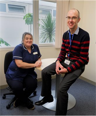 MR1461 Hypnotherapy  Louise Foulsham McFall and Paul Slater FINAL