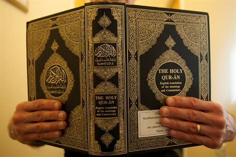 Qu'ran in hands